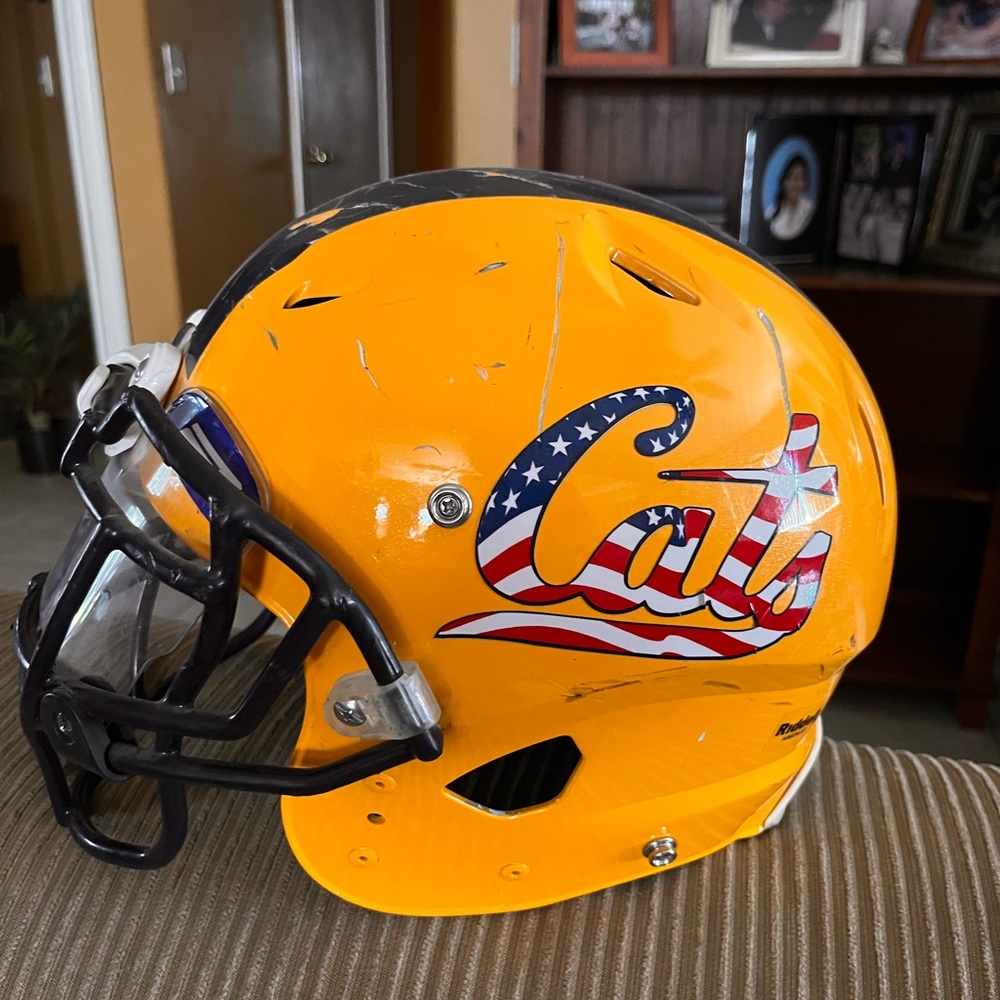 Helmet small to medium
